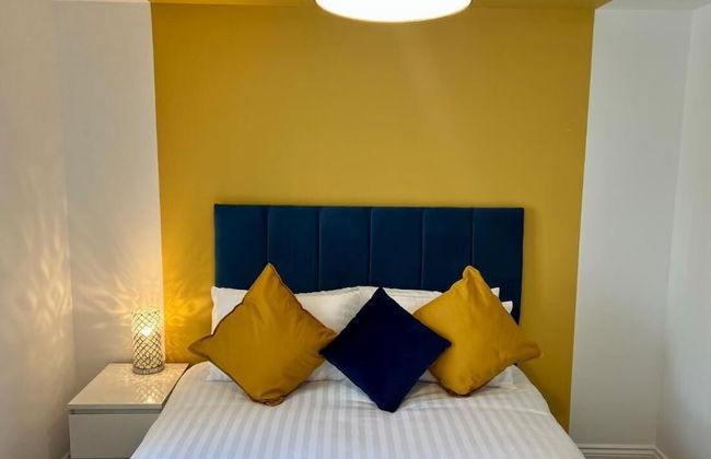 Lovely 2 Bedroom Apartment, 2 Bathrooms Parking - Photo 5