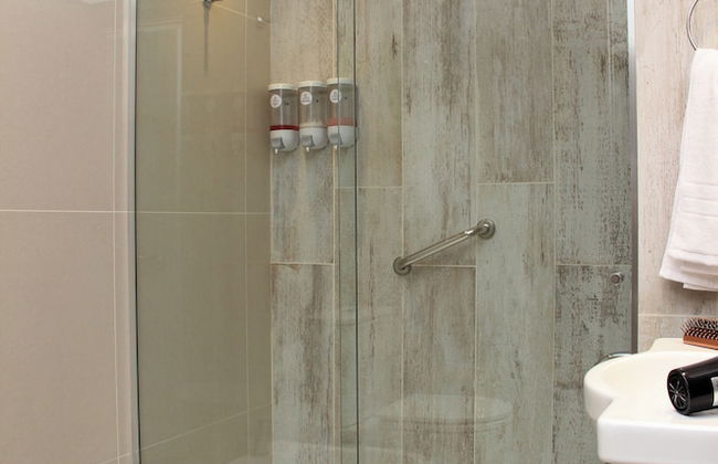 In House BA - College - Foto 40