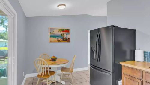 Cheerful 2 bedroom that is close to the water - Foto 3