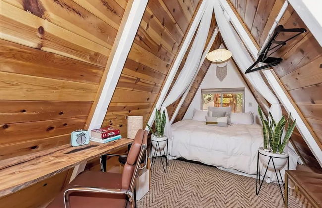 Acute A-frame Cabin w WiFi - Foto 3