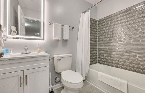 Pet-Friendly Retreat with Patio in Bolivia! - Foto 22