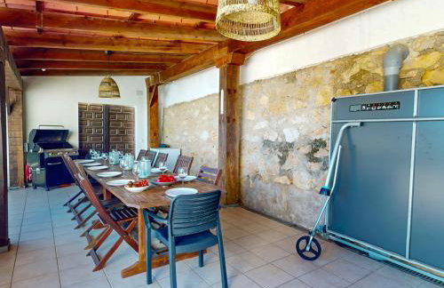 Villa León en Denia, vacaciones con barbacoa en terraza, piscina privada y vistas al Mediterráneo by Family Homes - Foto 24