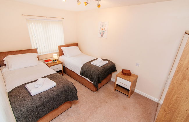 Harris House - Photo 2