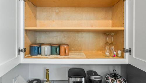 Belmont Shore Getaway with Hot Tub and Firepit - Foto 5