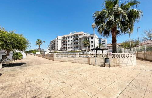 Global Vacacional, Apartamento con gran terraza en Canet - Foto 36