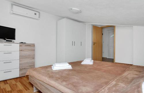 Apartment Cico-9 by Interhome - Foto 4