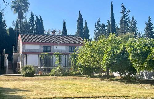 Spacious Garden Villa, private pool, huge grounds with orange trees - Foto 22