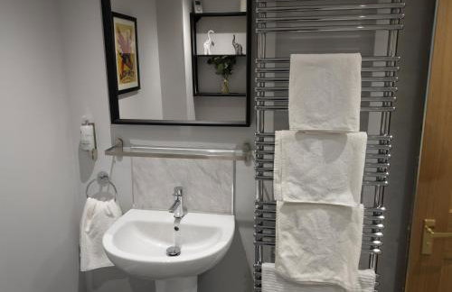 27 High Street Apartments - Photo 12