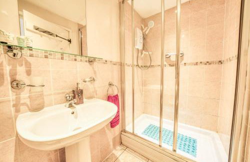 Stag Cottage New Forest Romantic Hideaway - Photo 18