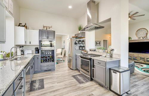 8 Mi to Dtwn Reno Cozy Sparks Escape with Fireplace - Foto 14