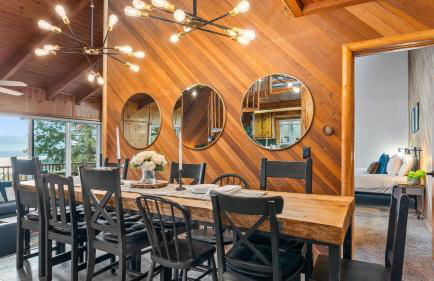 Scenic North Shore Stay w Games Near Snow Summit Lakeview Lodge by AvantStay - Foto 12