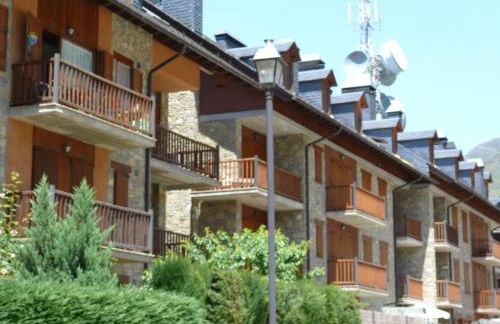Apartamentos wifi Baqueira & Aigüestortes con jardín privado - Photo 80