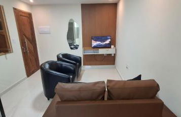 Espaço inteiro prox do aeroporto com ar cond e chuv elétrico - Foto 28