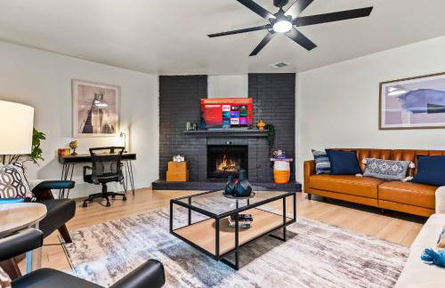 4BR Luxury Stay | 2 Kings | Near DT | Family+Games - Foto 5