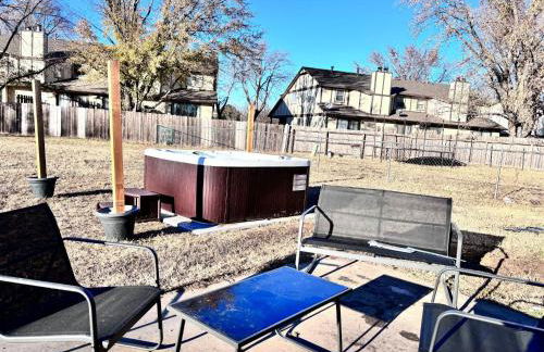 Theater, King&PoolTable with PrivateHotTub - Foto 36