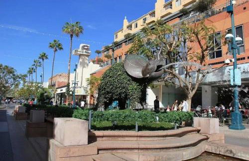 Pearl Coast - Modern 2BR with Rooftop Pool & Views - Foto 34