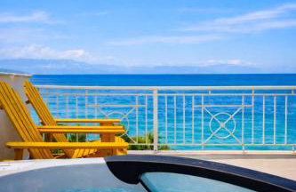 Derveni Seaside Apartments - Deluxe Sea View Penthouse Jacuzzi-BBQ & Groundfloor Garden View Apartment - Foto 6