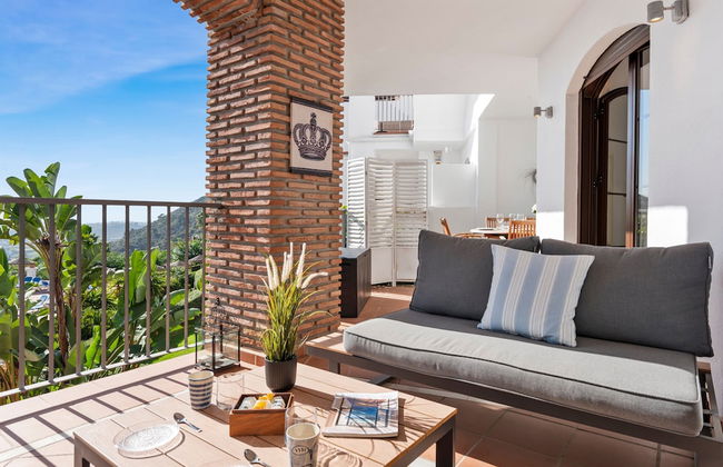 Los Arqueros Sunny Balcony With Pool - Ref M52 - Photo 24