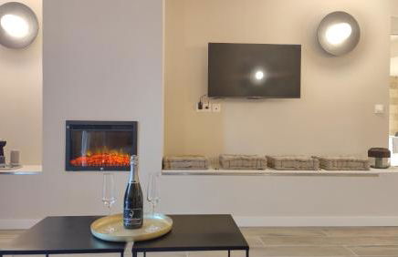 Instant Plaisirs - T2 60m2 avec Terrasse et Balnéo privative - Foto 6