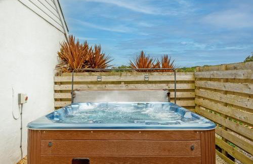 The Farmhouse - Photo 25