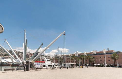 L'Acquario del principe, vicoli, porto e lanterna - Foto 20