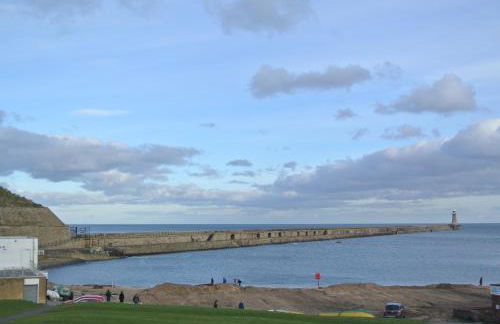 The Beach Front Apartment, Amazing Frontline Sea Views - Foto 42