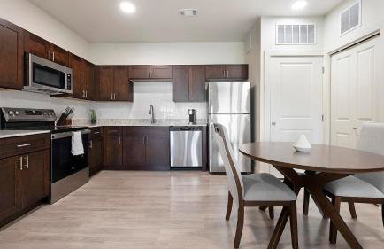 Landing Stylish 1BD Clubhouse Gym - Foto 7