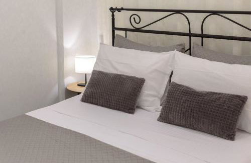 Onar Elegant Beachside Home - Foto 14