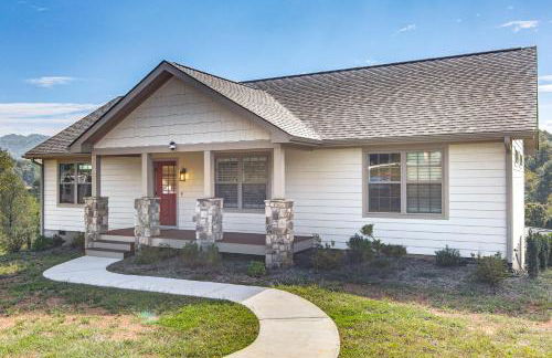 5 Mi to Dtwn, Stunning Views Weaverville Retreat! - Foto 2