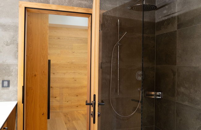 Apartment in Schrocken Near Ski Arlberg - Photo 11