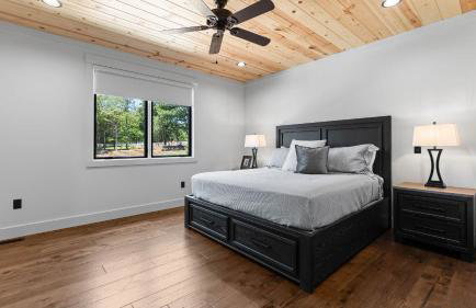 Blue Heron & Gray Fox by Avantstay 2 Lakefront Homes, Sleeps 44 Pool, Dock, Theater - Foto 52