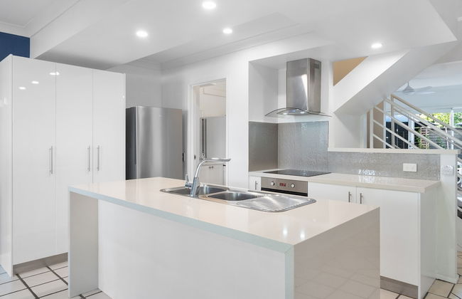 Noosa Entrance Waterfront Resort - Photo 68