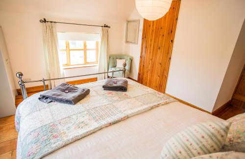 Beautiful 3 Bedroom Cottage - Picturesque Retreat - Foto 27