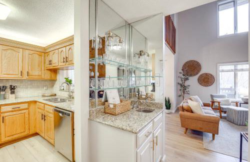 Sugar Mountain Chalet with Hot Tub and Ski Shuttle! - Foto 14