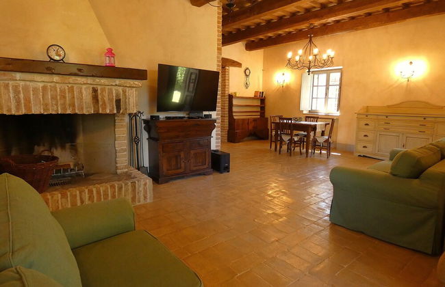 I Escape to Umbria, Quiet - Photo 13