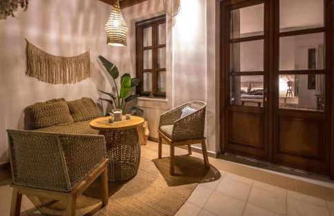 Syros Wellness Luxury Suites - Photo 2