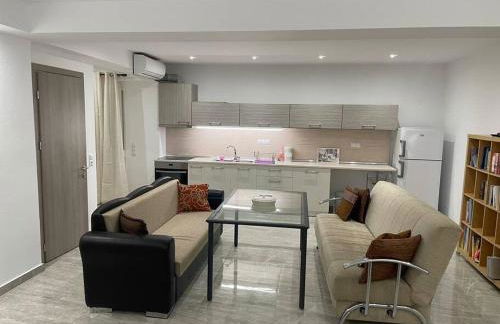 EmilyApartments 1 - Photo 2