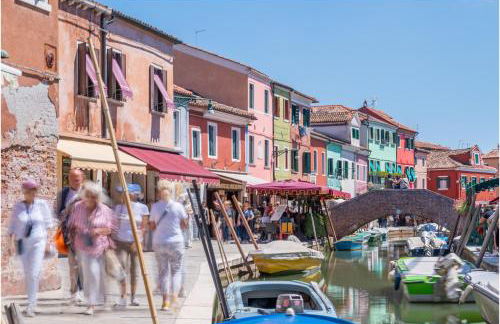 Tiffany Silver - Photo 57