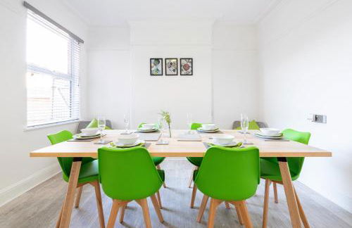 Jasmine Villa B - Ideal for QMC & Uni - Free parking - Photo 7