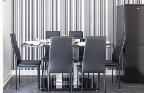 CAPRI 13 SA - 3 Bedroom House close to Loughborough University, EV car facilities, Free Parking, Free Wifi - Ask for contractor rates! - Foto 16