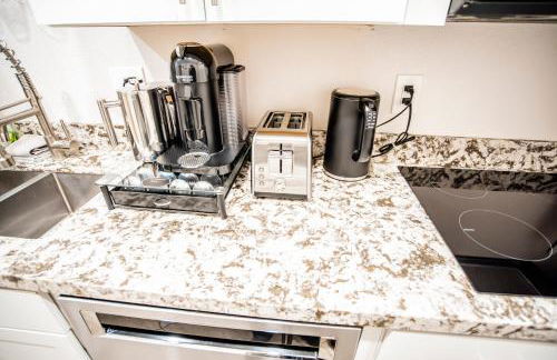 Buena Creek Vista Primary Subdivided Home with Views and Pool - Foto 74