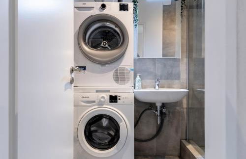 BudgetRoom Modernes Apartment mit 3 Schlafzimmern - Foto 12