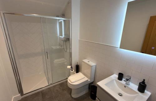 Penthouse 2 bed 1 bathroom property in centre - Foto 9