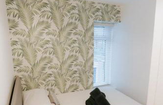 Marine Cottage 2 - With Private Hot Tub - Foto 28