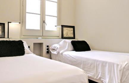 BizFlats Eixample Apartments - Photo 27