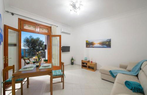 Rosemary Holiday House - Photo 1