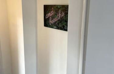 Priestley Apartments Apt 1 - Foto 5