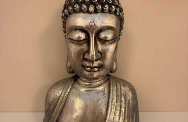 Lux Two Bedroom Home & Terrace in Stamford Centre - Foto 2