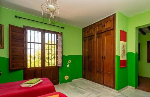 Preciosa villa con gran piscina y fabulosas vistas - Photo 20