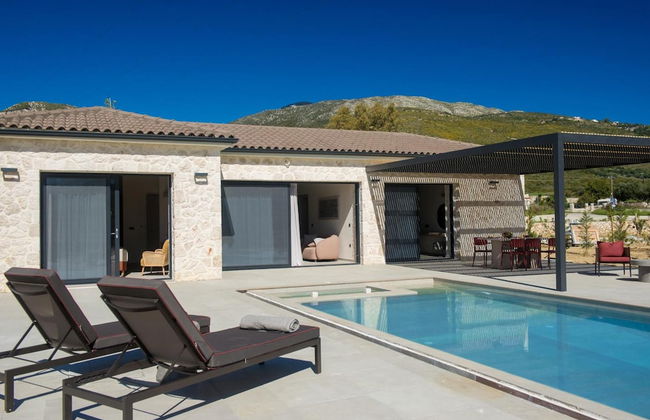 Villa Lilia in Ionian Islands - Photo 1